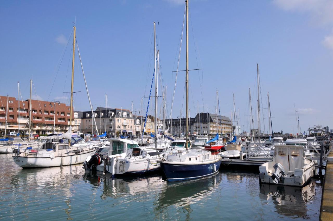 Appartement neuf - à 500m de la mer avec balcon Courseulles-sur-Mer Exterior foto